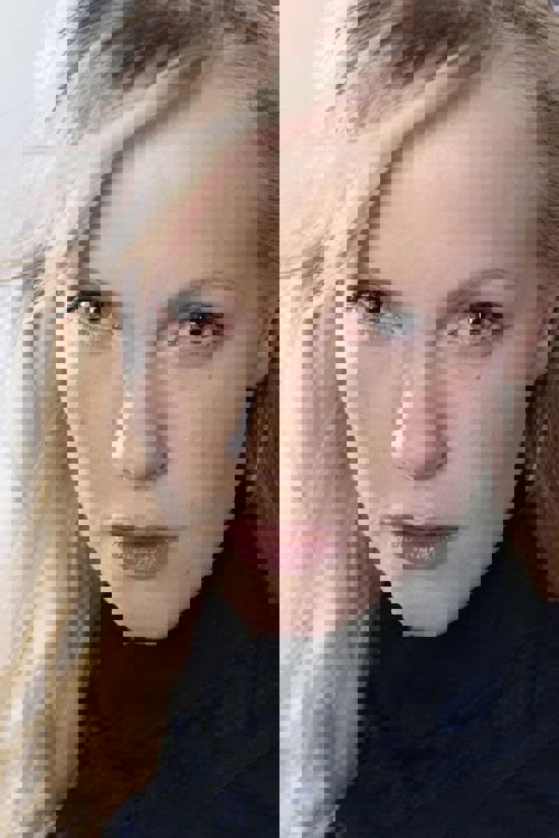Laura Harris