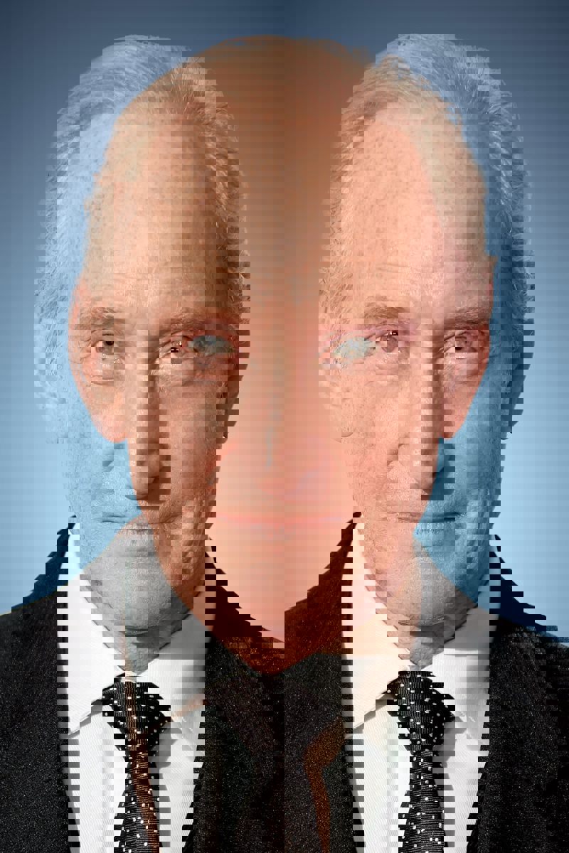 Charles Dance