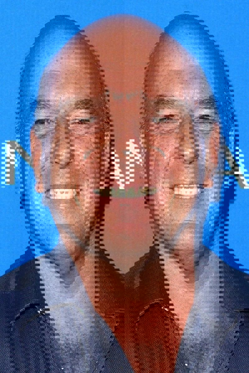 Dean Norris
