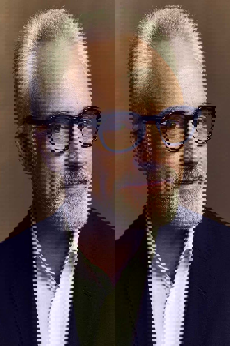 Bradley Whitford