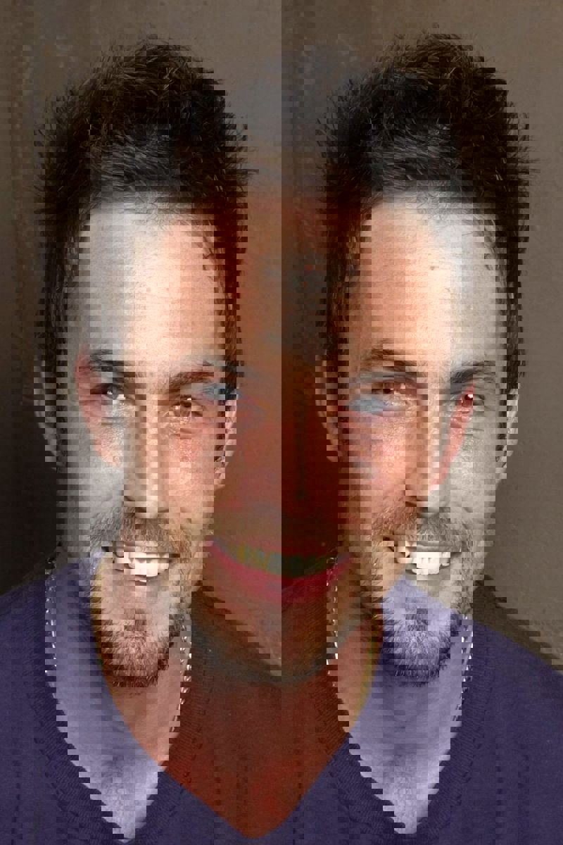 Desmond Harrington