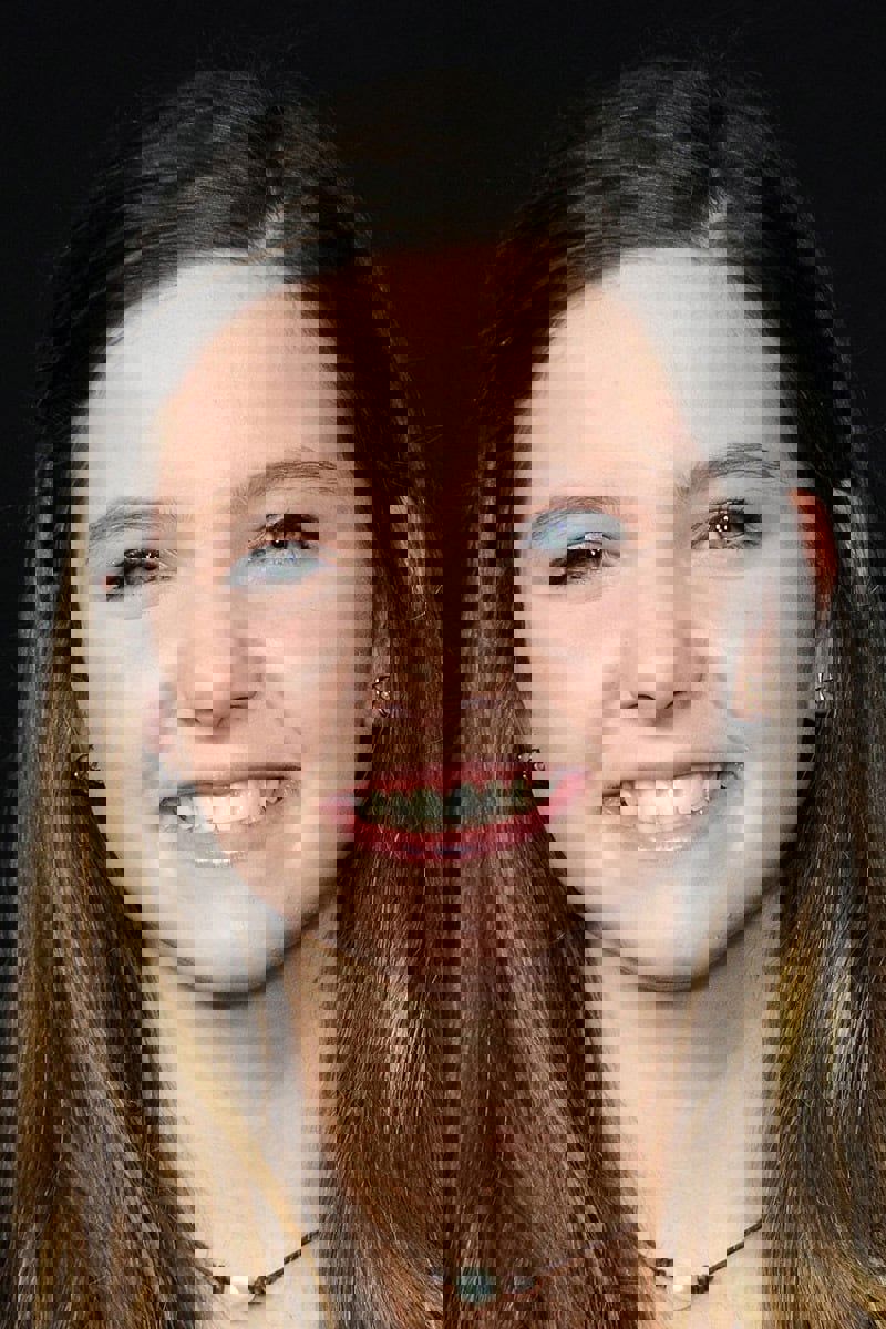 Chloe Csengery