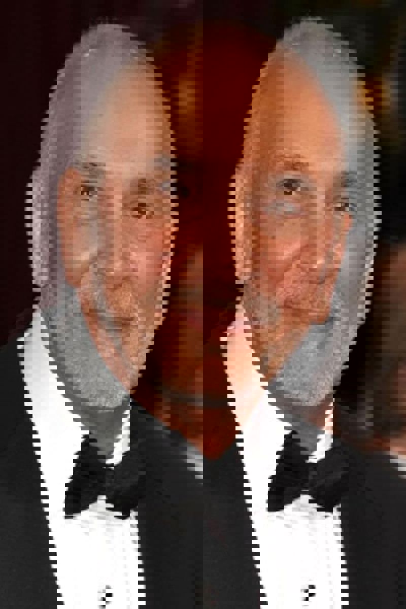 Frank Langella