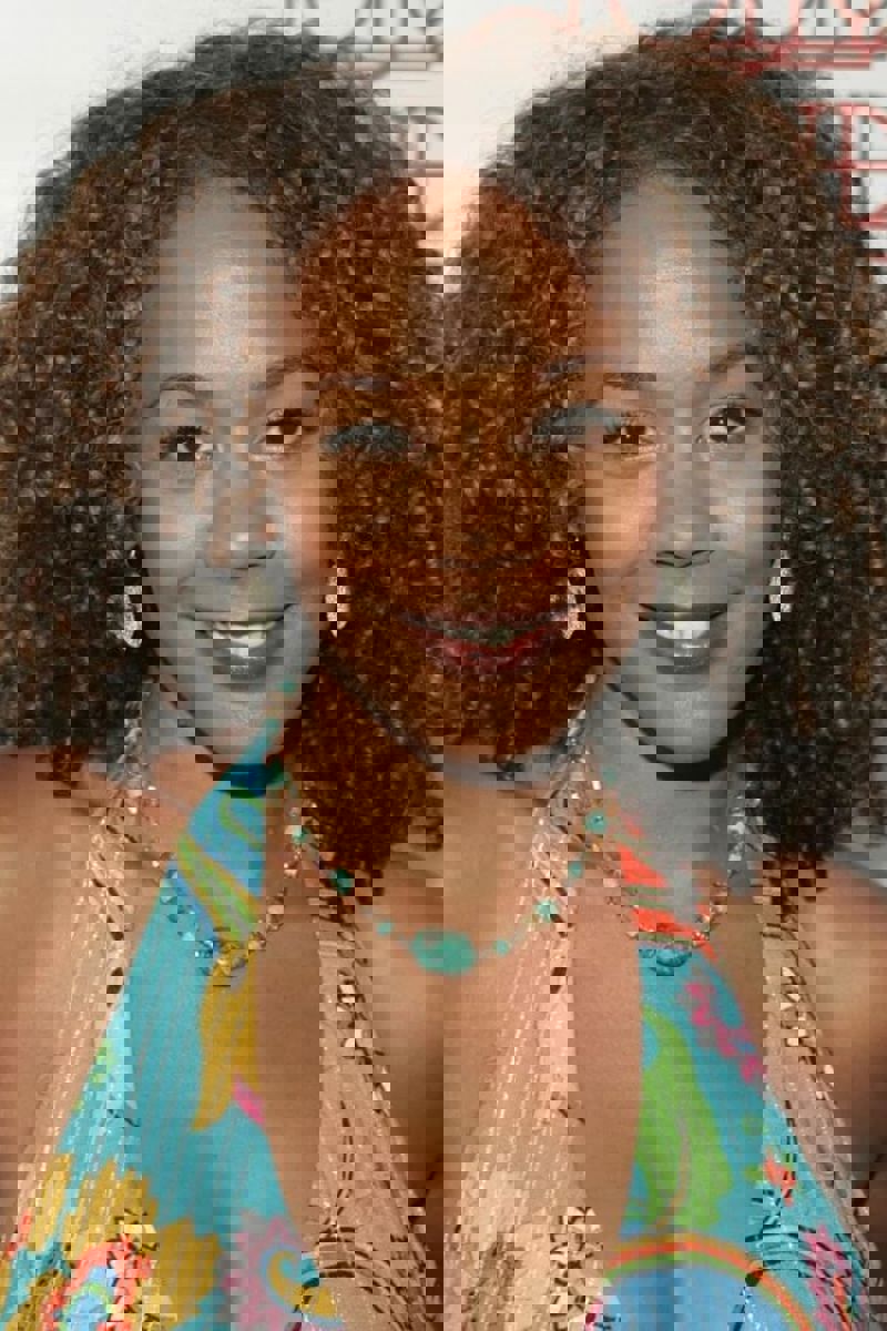 Rachel True