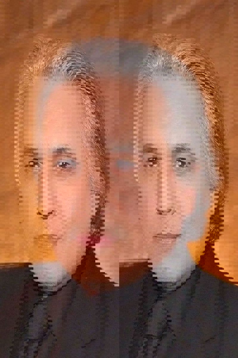 Robert Beltran