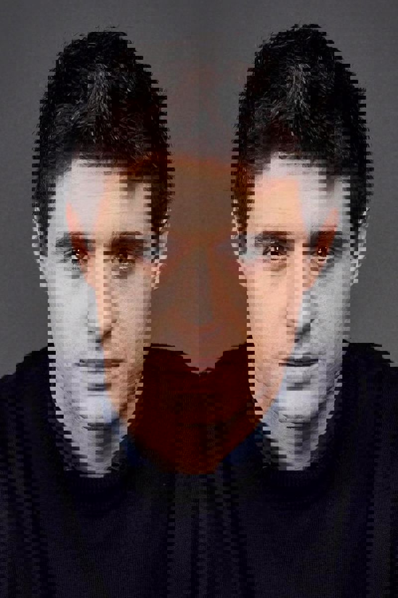 Max Irons