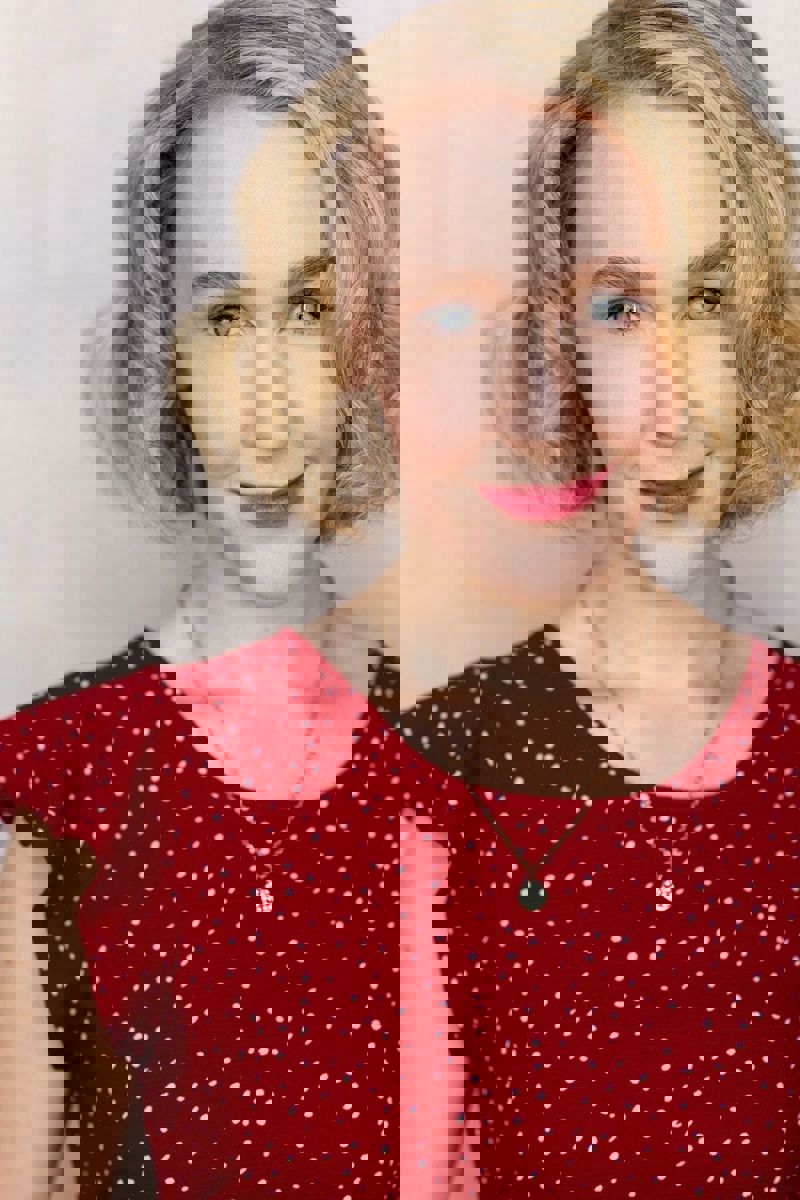 Allison Lobel