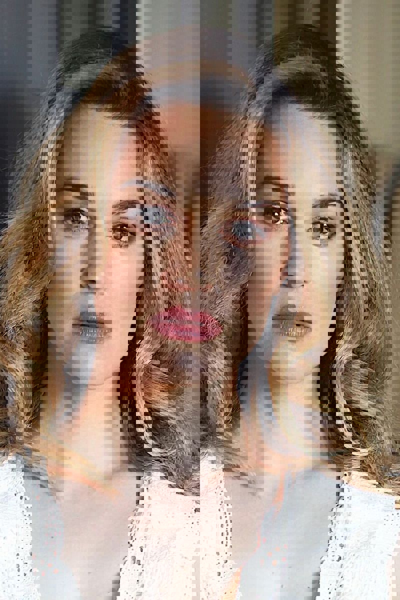 Laura Gordon