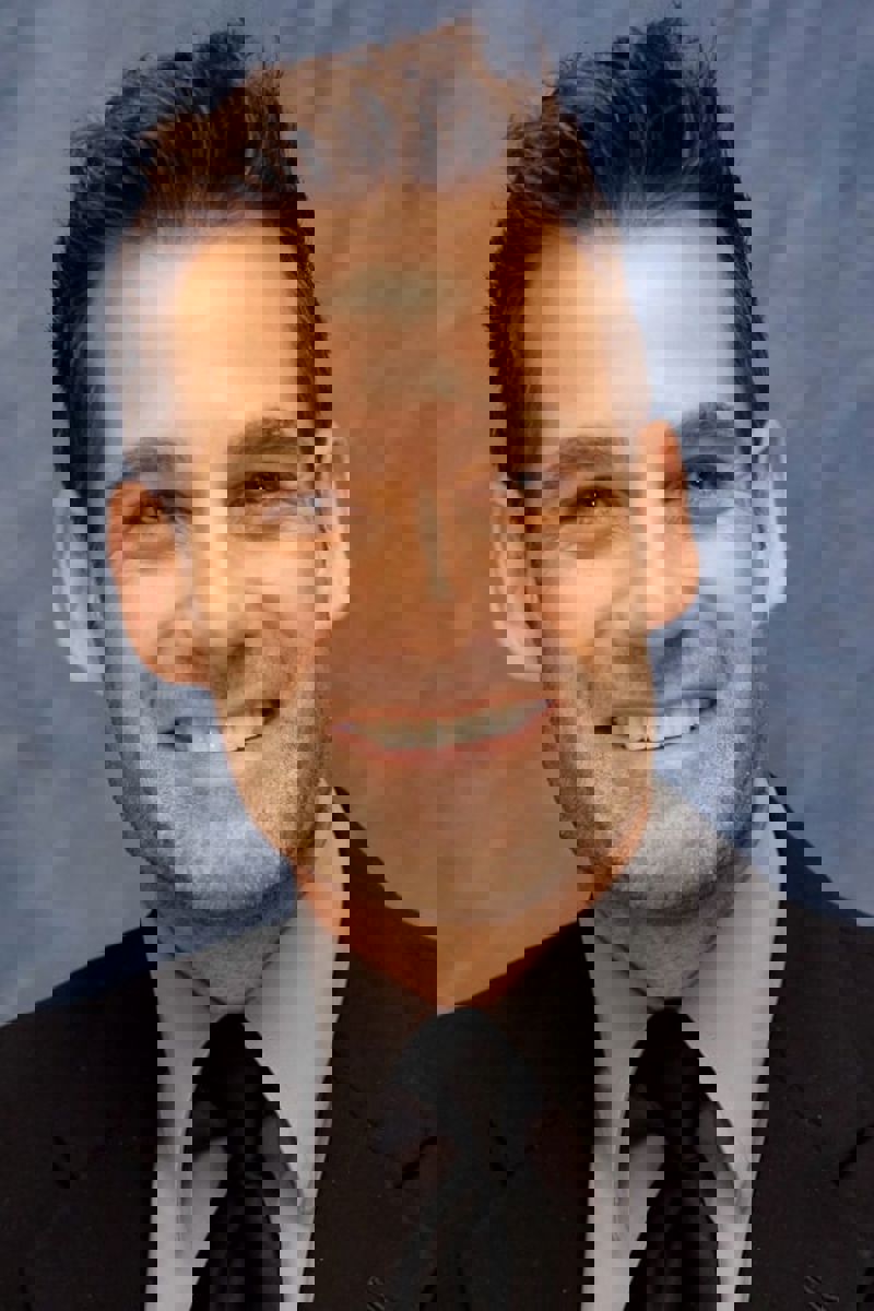 Adrian Pasdar