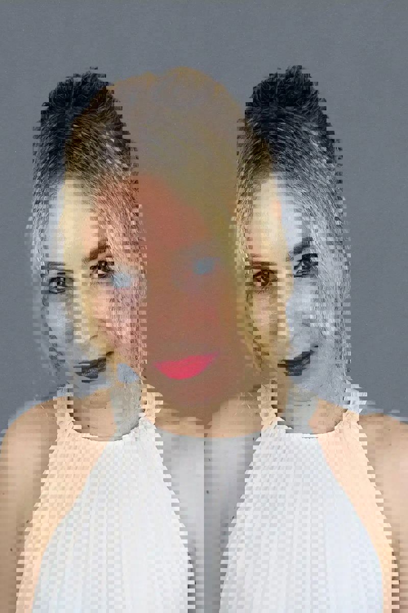 Sophie Flack