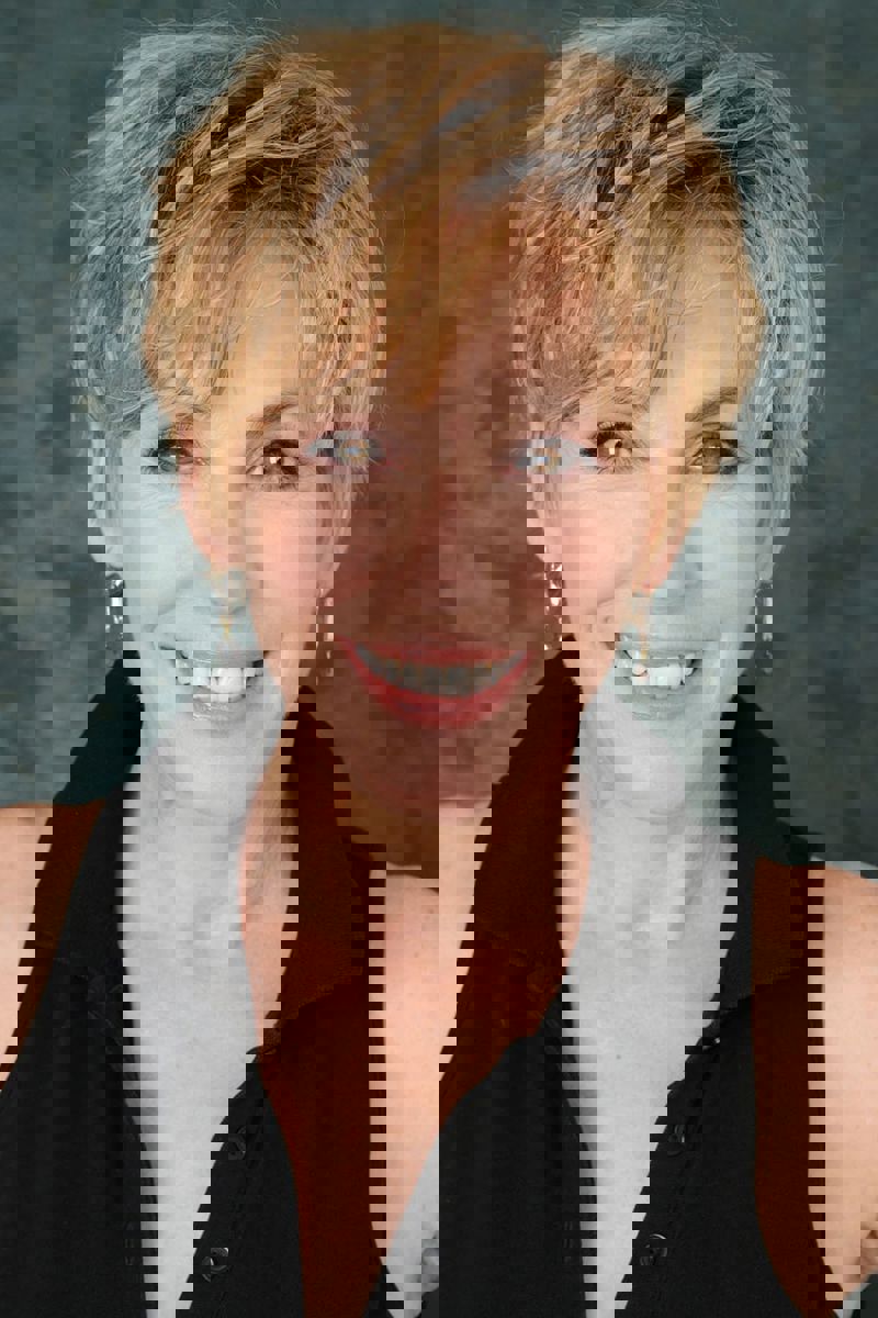 Bess Armstrong