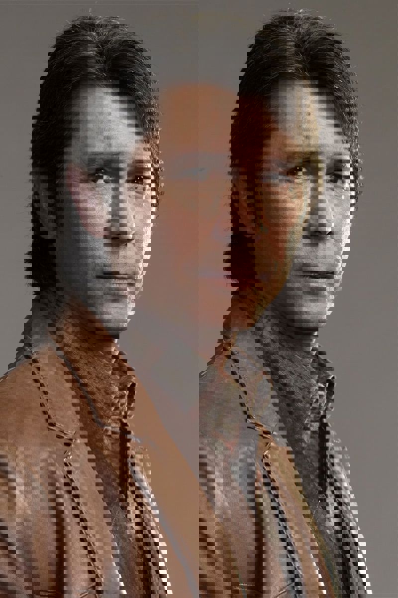Lou Diamond Phillips