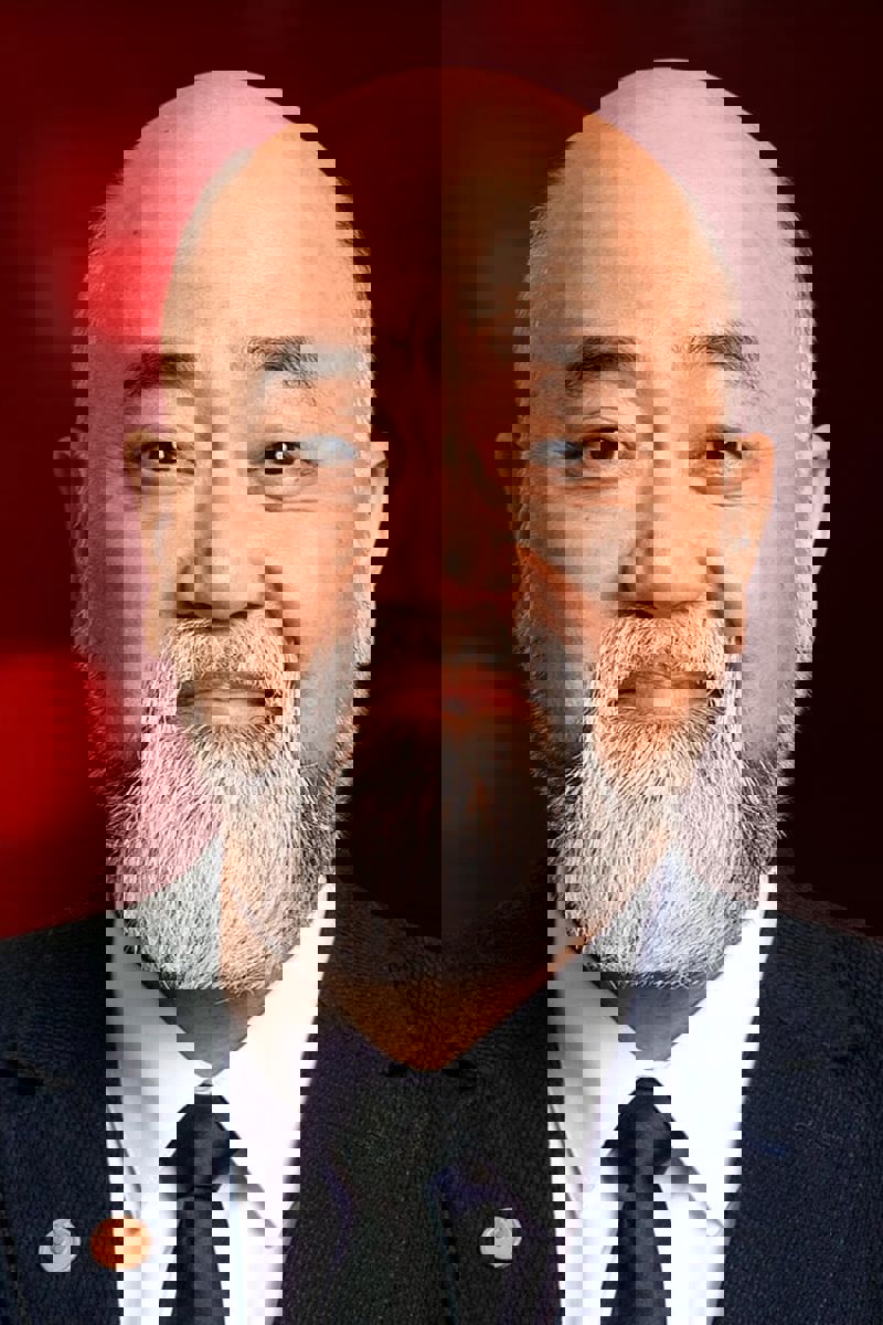 Paul Sun-Hyung Lee