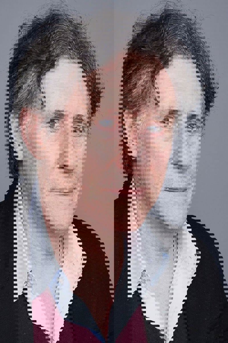 Gabriel Byrne