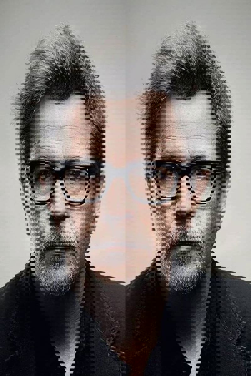 Gary Oldman