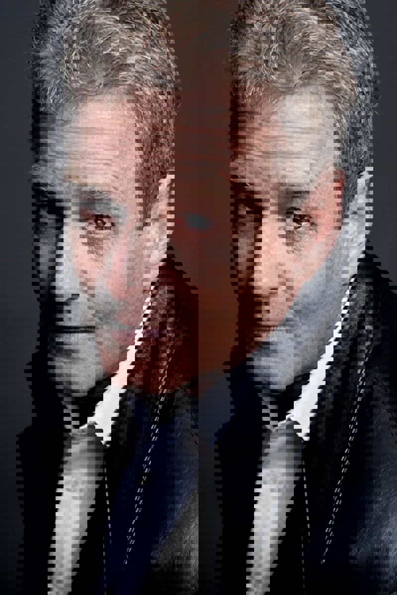 William Russ